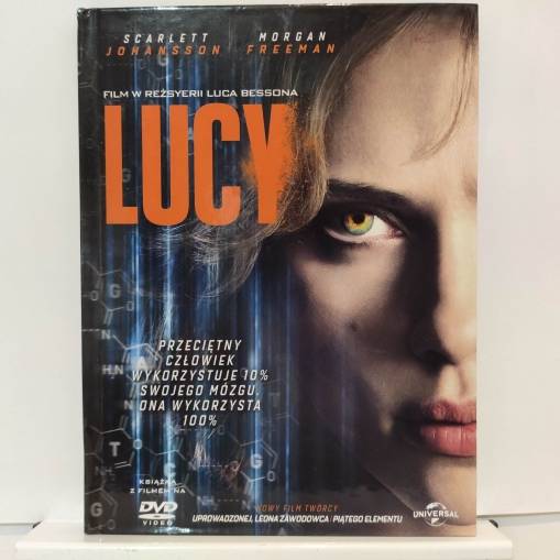 Okładka Luc Besson - Lucy