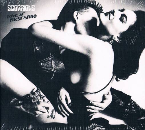Okładka SCORPIONS - LOVE AT FIRST STING