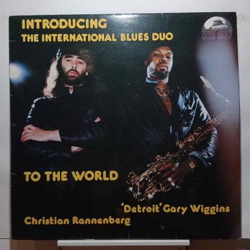 Okładka The International Blues Duo - Introducing The International Blues Duo To The World (LP) [G]