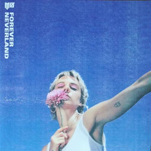 Okładka MØ - Forever Neverland