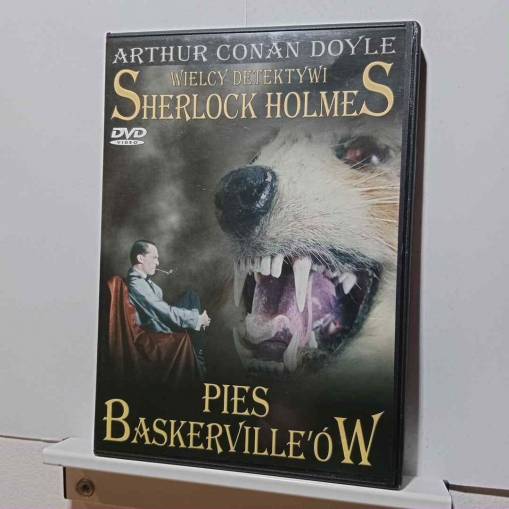 Okładka Arthur Conan Doyle - Sherlock Holmes: Pies Baskerville'ów [NM]