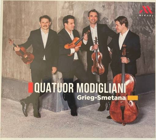 Okładka Grieg Smetana - Quatuor Modigliani