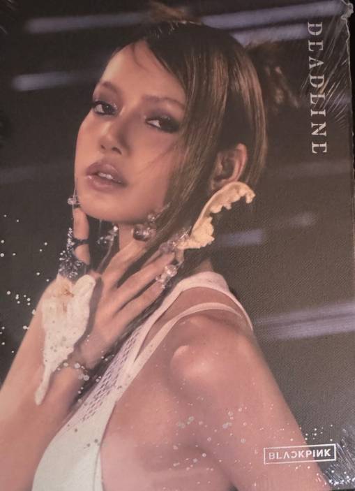 Okładka BLACKPINK - 3rd MINI ALBUM [DEADLINE] SILVER Ver._LISA