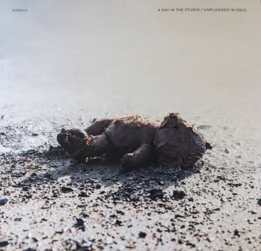 Okładka Airbag - A Day In The Studio Unplugged LPDVD