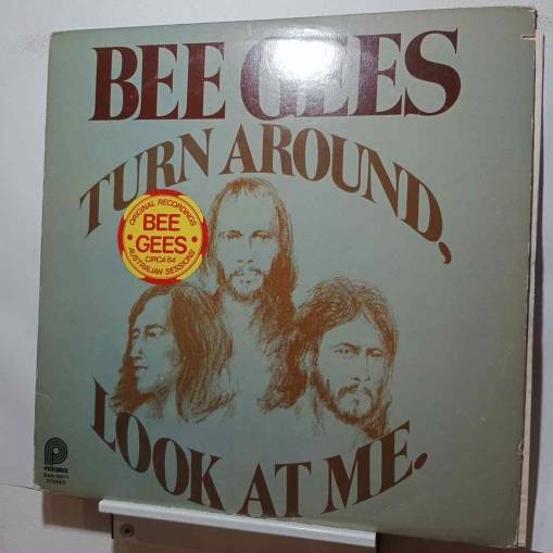 Okładka Bee Gees - Turn Around, Look At Me (LP) [EX]