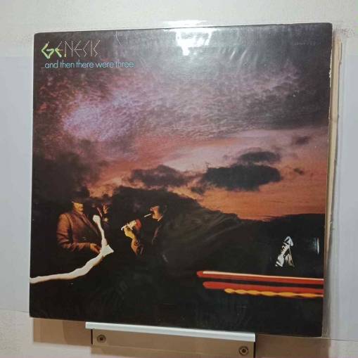 Okładka Genesis - ... And Then There Were Three... (LP, Wydanie 1978 CHARISMA GATEFOLD) [EX]