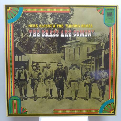 Okładka Herb Alpert & The Tijuana Brass - The Brass Are Comin' (LP) [EX]