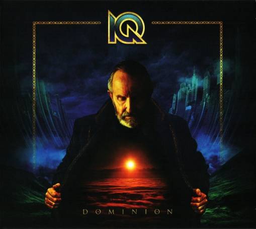 Okładka IQ - Dominion