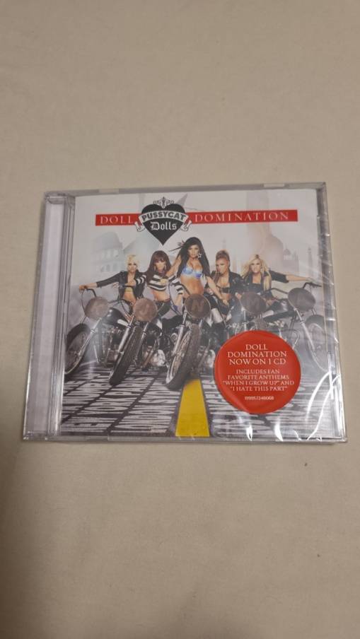 Okładka PUSSYCAT DOLLS - DOLL DOMINATION