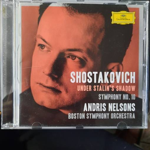 Okładka NELSONS, ANDRIS - SHOSTAKOVICH UNDER STALIN'S SHADOW