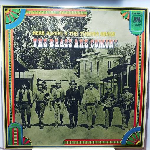 Okładka Herb Alpert & The Tijuana Brass - The Brass Are Comin' (LP) [EX]