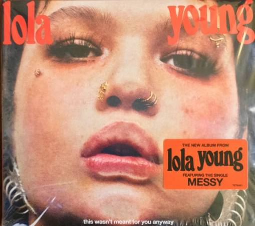 Okładka LOLA YOUNG - THIS WASN'T MEANT FOR YOU ANYWAY