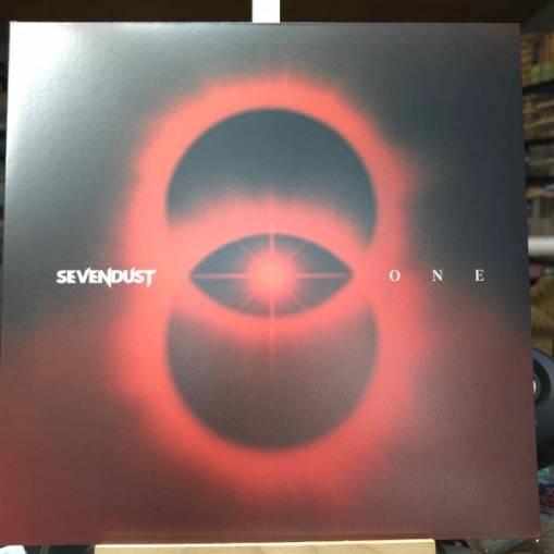 Okładka Sevendust - One LP RED
