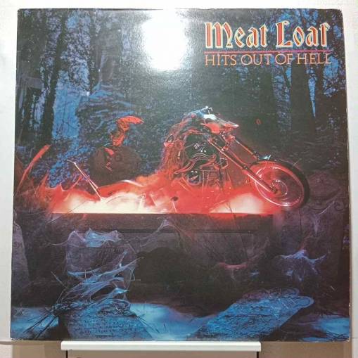 Okładka Meat Loaf - Hits Out Of Hell (LP) [VG]
