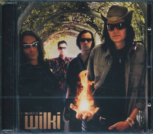 Okładka WILKI - WATRA